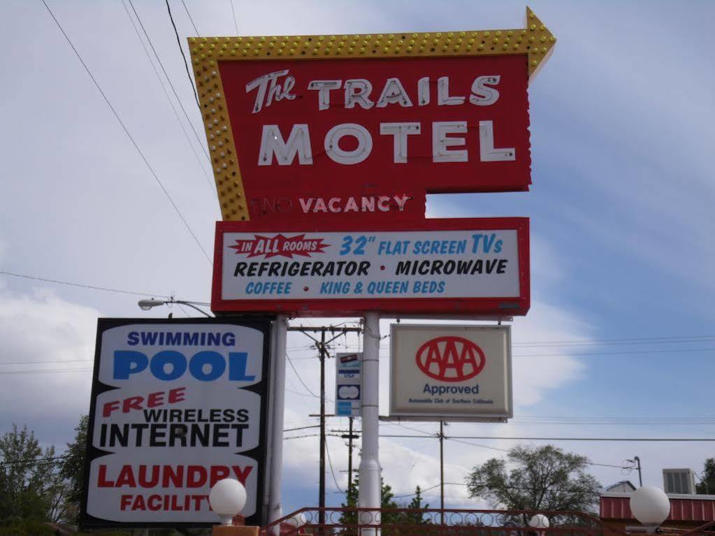 Trails Motel Lone Pine Exterior foto